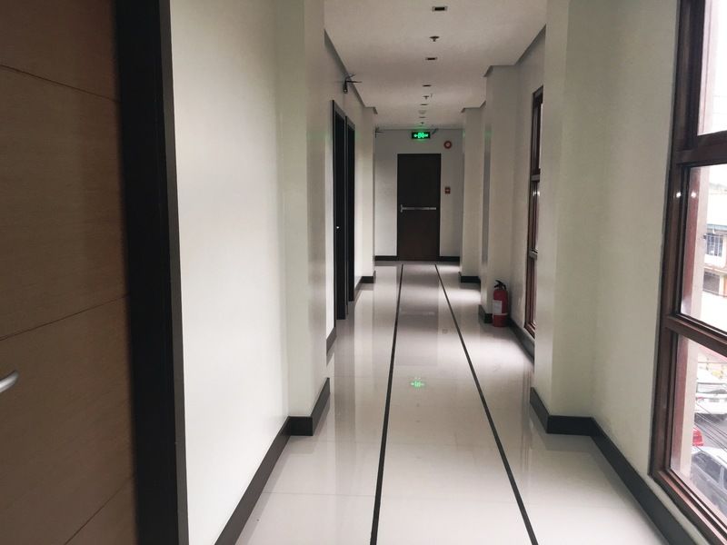 West Makati Hotel Makati City Kültér fotó